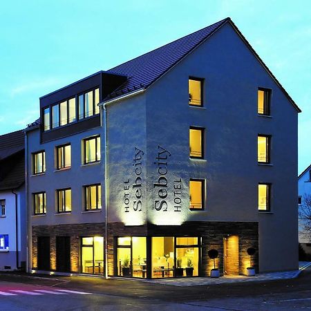 Sebcity Hotel Елванген Екстериор снимка